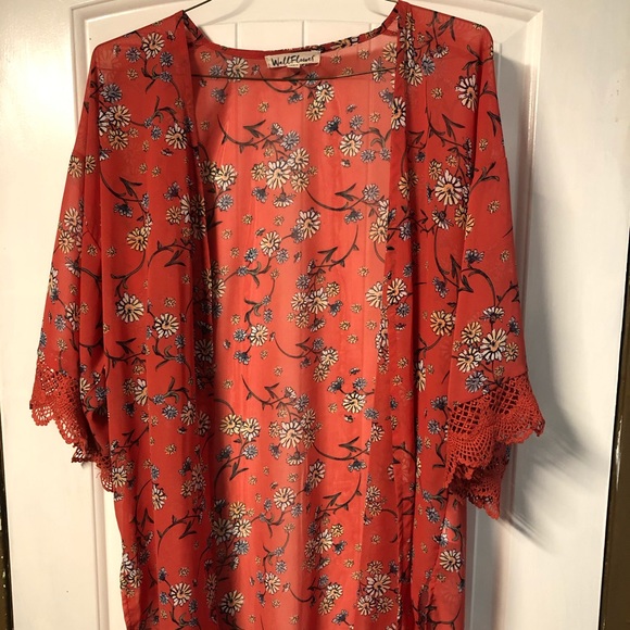 Wallflower Tops - Floral Kimono